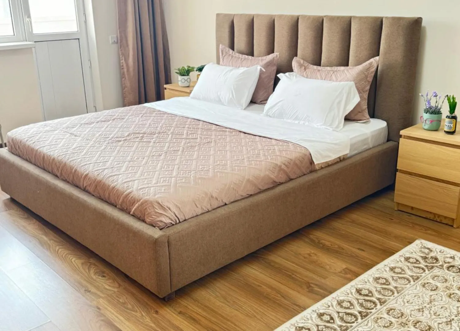 3 Room Цент Города С Видом На Горы Alma-Ata Appartement